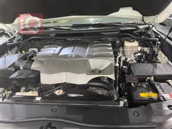 تۆیۆتا لاند کروزەر